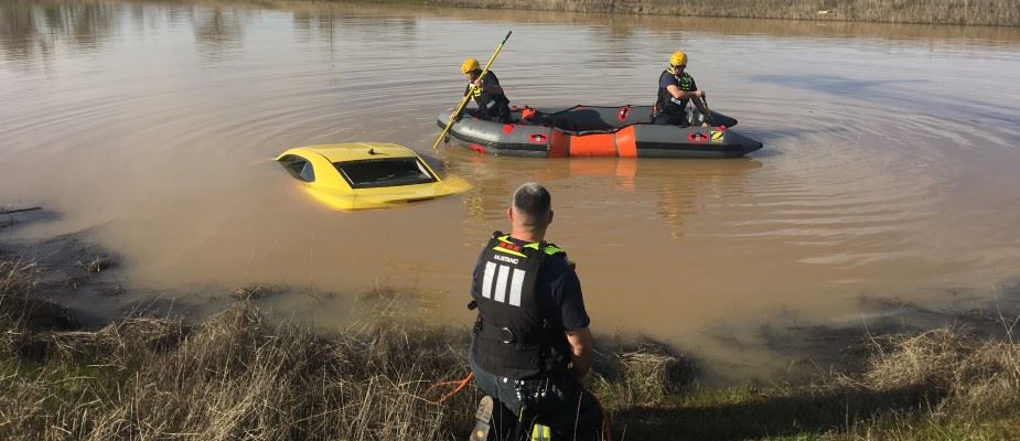 Crew from special operations recover a sunk boat