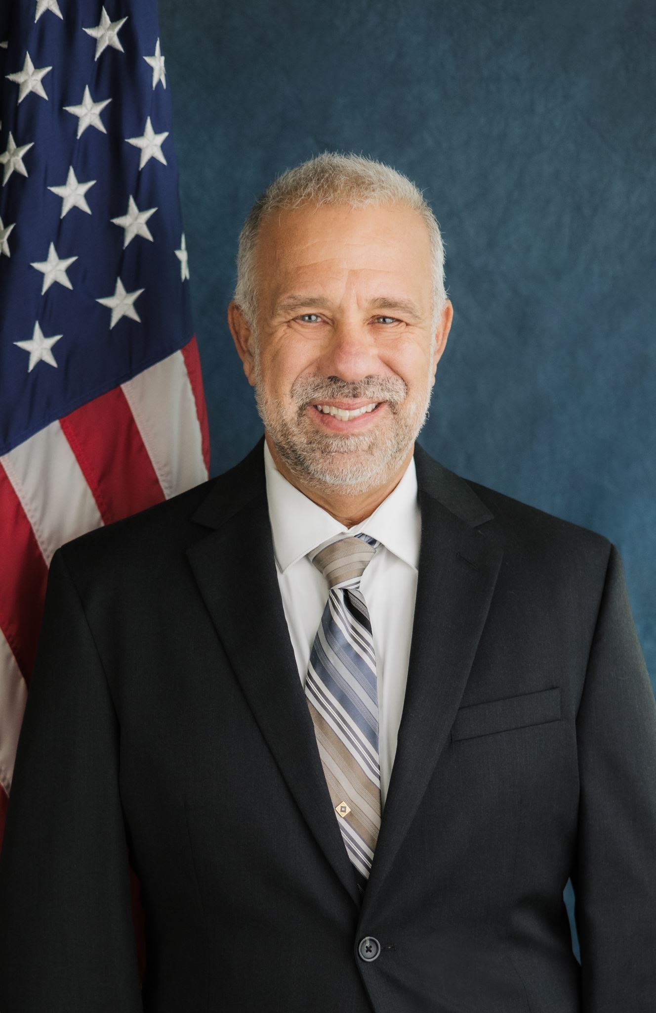 Board of Directors Peter Sakaris